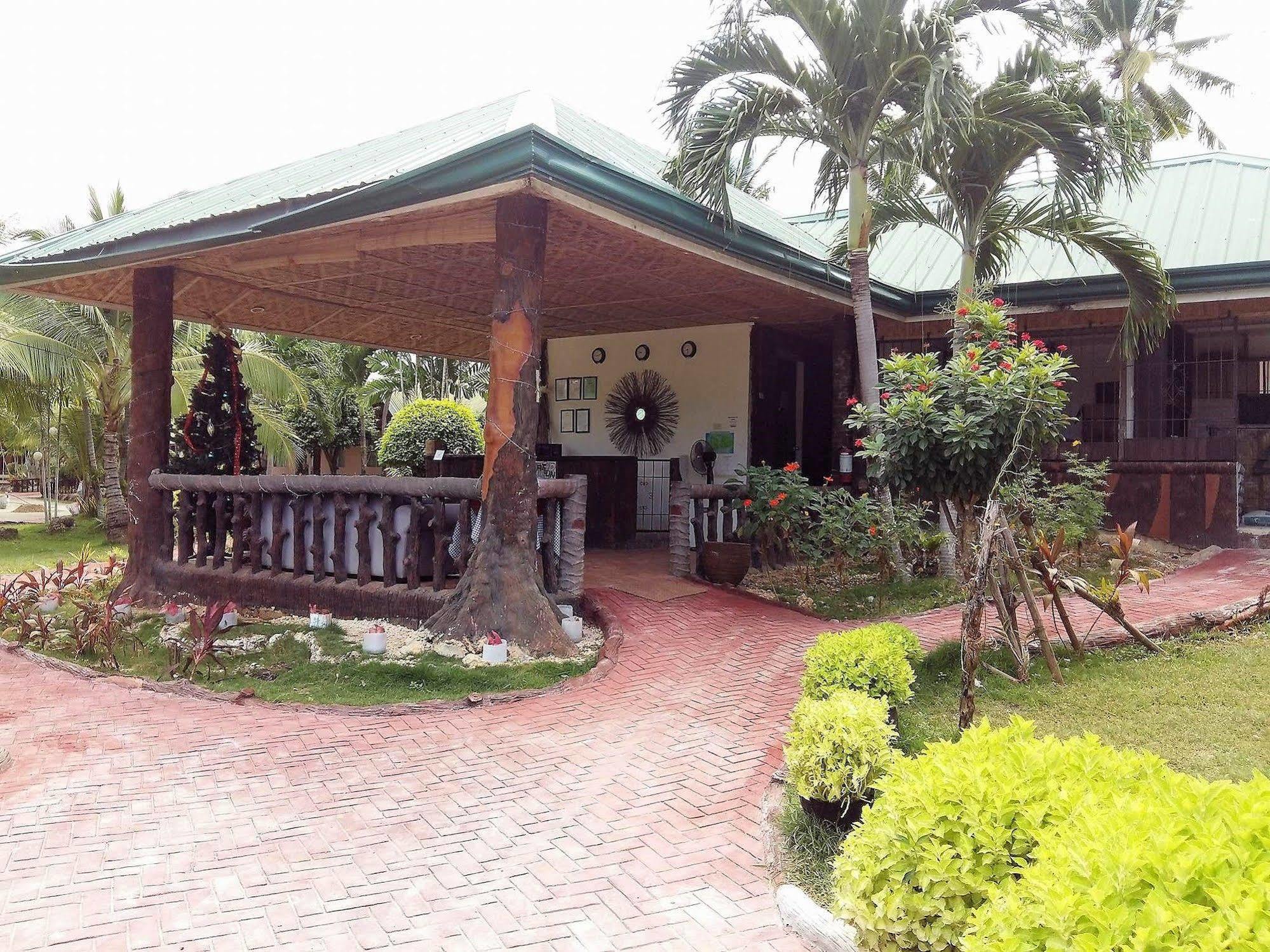 Coco Grove Nature Resort And Spa Cebu Exterior photo